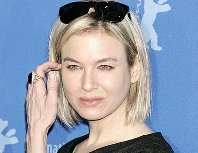 Facebook Twitter Co Qualen Renee Zellweger