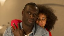 Plötzlich Papa: Stream die Feel Good-Komödie mit "Ziemlich beste Freunde"-Star Omar Sy auf Deutsch