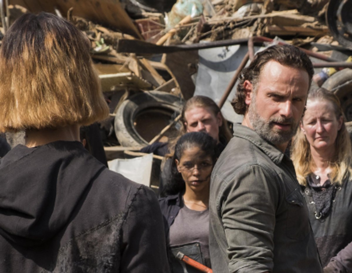 Letzte Folge The Walking Dead Staffel 7 Walking Dead Staffel 7 Folge 10 Review: New Best Friends