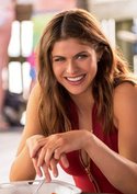 „Baywatch“: Wegen dieser schlüpfrigen Szene wollte Alexandra Daddario in dem Film mitspielen