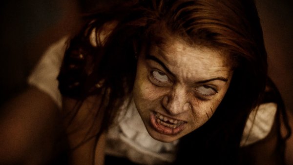 Auf Netflix 10 Horrorfilme Die Ihr Unbedingt Sehen Solltet Kino De