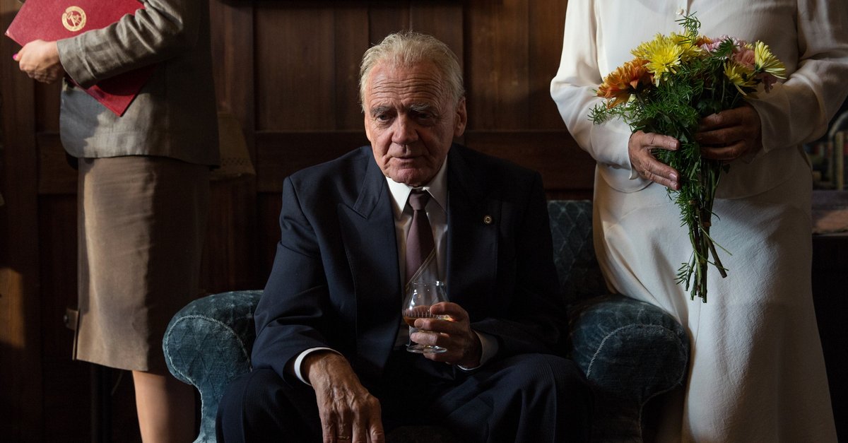 In Zeiten Des Abnehmenden Lichts Trailer