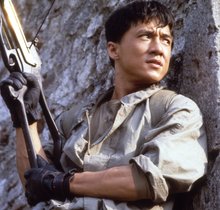 Unzerstörbar: 10 schwere Stunt-Verletzungen, die Jackie Chan überlebt hat
