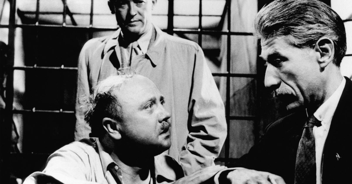Nachts, wenn der Teufel kam · Film 1957 · Trailer · Kritik