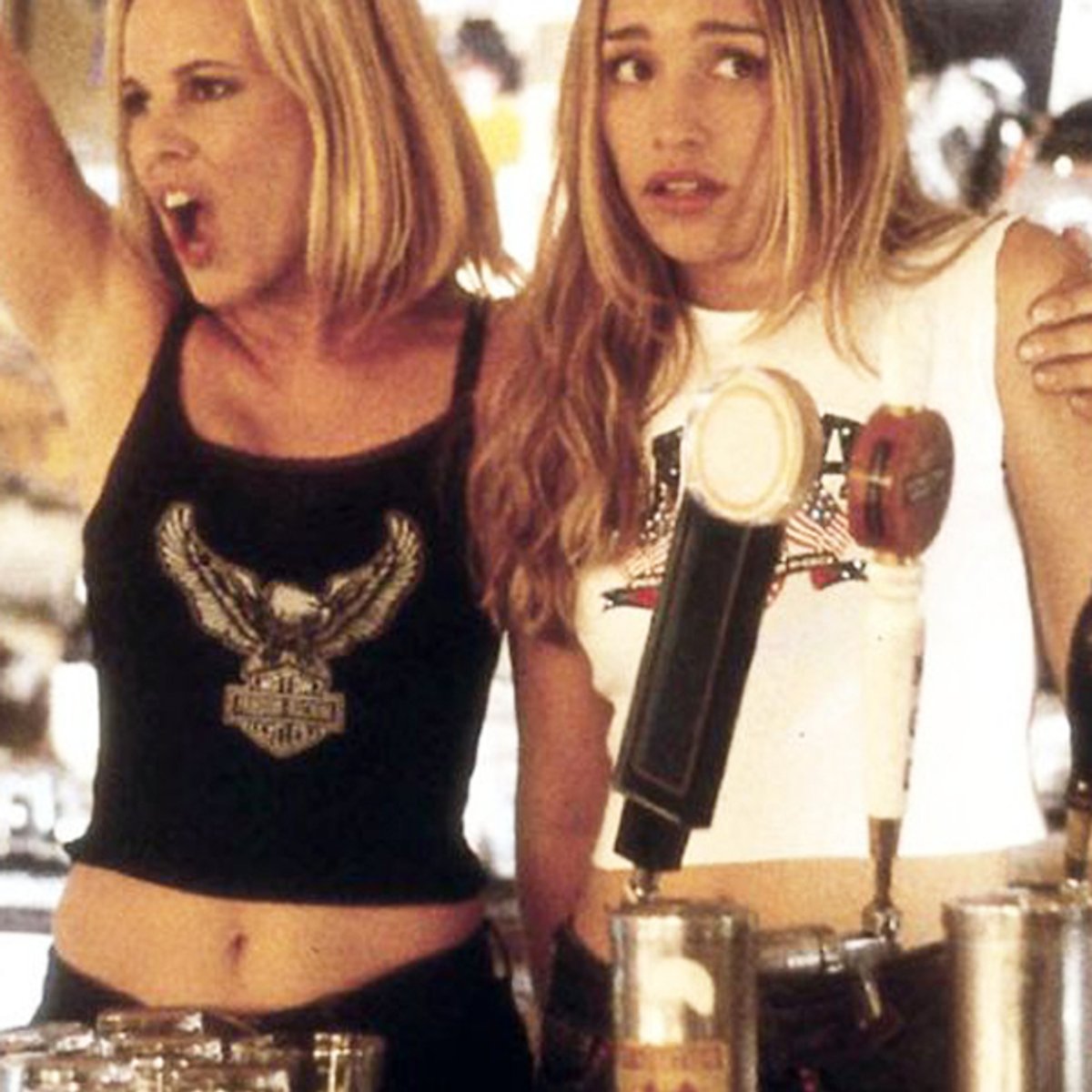 Was wurde aus den Stars aus „Coyote Ugly”? So sehen sie heute aus