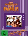 Eine schrecklich nette Familie - Fünfte Staffel (3 Discs) Poster