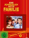 Eine schrecklich nette Familie - Zweite Staffel (3 DVDs) Poster