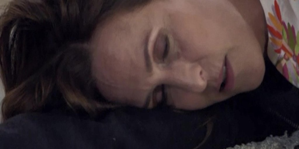 Gzsz Katrin Wird Ihre Sucht Erneut Zum Verhangnis Kino De