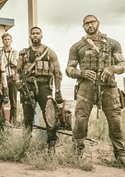 Neue Bilder zeigen: Zack Snyders Netflix-Zombiefilm „Army of the Dead“ wird ein wilder Ritt