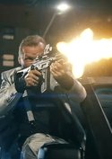 „John Wick“ mit einem Twist: Bleihaltiger „Nobody“-Trailer verspricht spaßiges Actionfeuerwerk