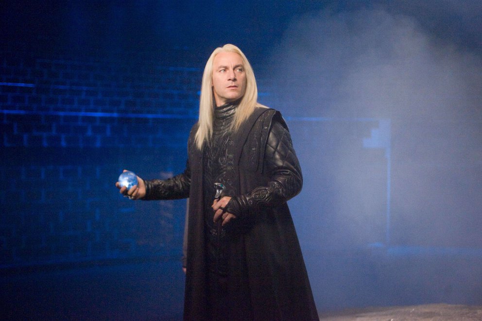 Jason Isaacs als Lucius Malfoy.
