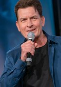 Der krasse Lebenswandel von Charlie Sheen: So geht es dem „Two and a Half Men“-Star heute