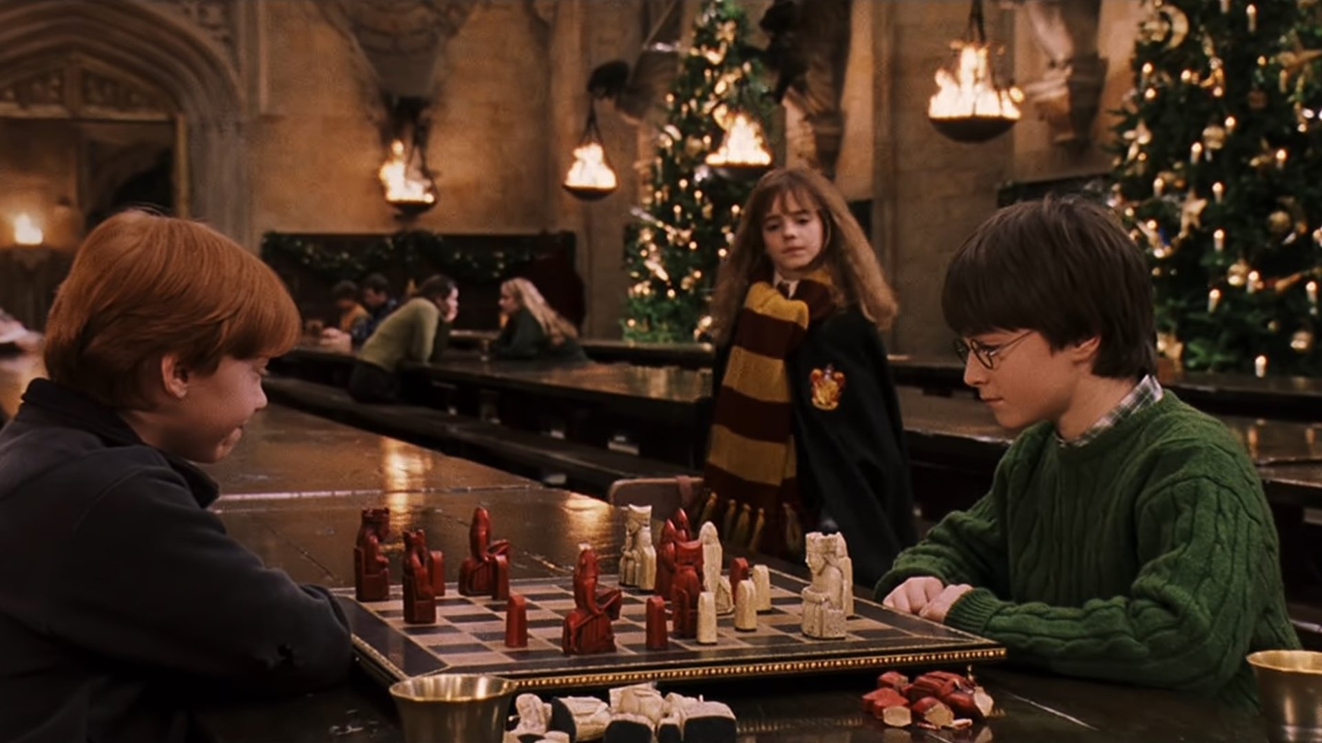 Von-Harry-Potter-bis-Stranger-Things-Must-have-Weihnachtspullis-f-r-Serien-und-Film-Nerds