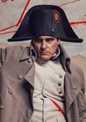 Schläge, Küsse und Grapscher: Joaquin Phoenix und Vanessa Kirby vereinbarten unüblichen Pakt für „Napoleon“