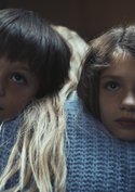 „Liebes Kind“ Cast: Daher kennt ihr die Stars des Netflix-Thrillers