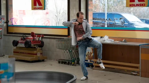 &quot;Jonas&quot; aus Serie &quot;Die Discounter&quot; versucht sich in Kampfsport