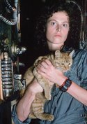 Ellen Ripley ist tatsächlich im Sci-Fi-Horror „Alien: Romulus“ – und fast niemand hat es bemerkt