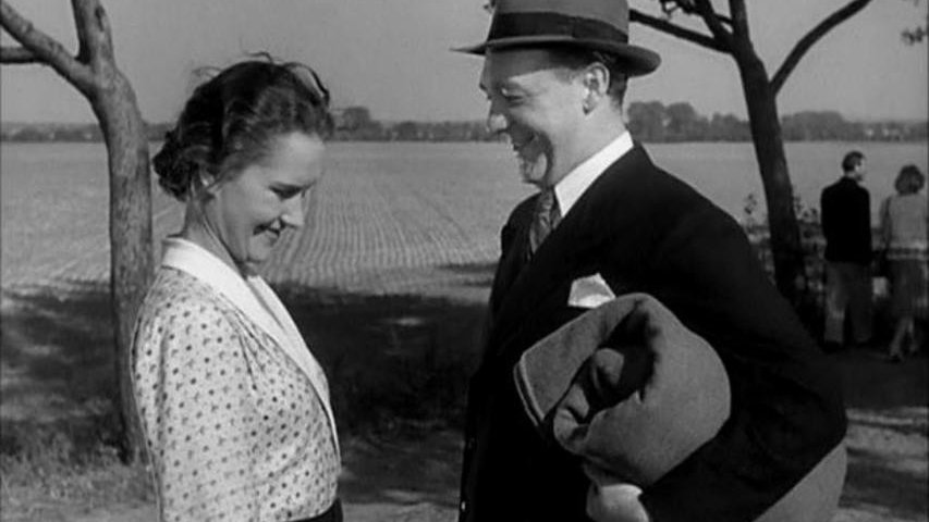 Old Movie Rotation Rotation · Film 1949 · Trailer · Kritik