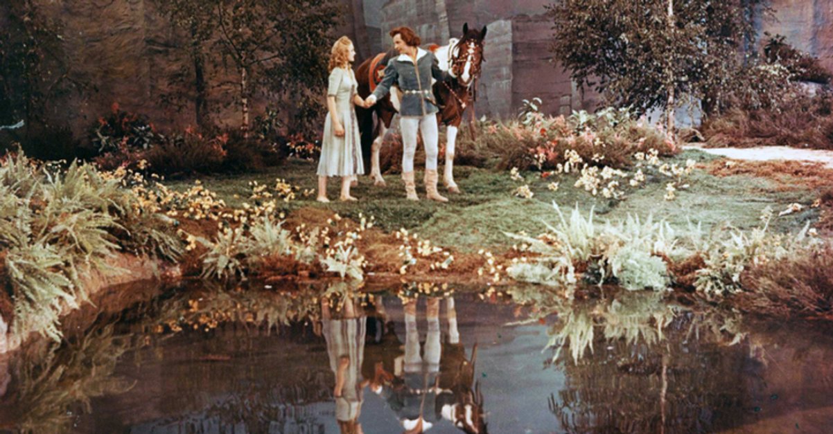 Das Singende Klingende Bäumchen 1957 Kostenlos Anschauen Das singende, klingende Bäumchen · Film 1957 · Trailer · Kritik