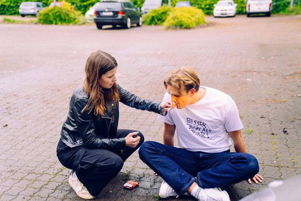 Luisa Neubauer hilft Peter aus der Patsche