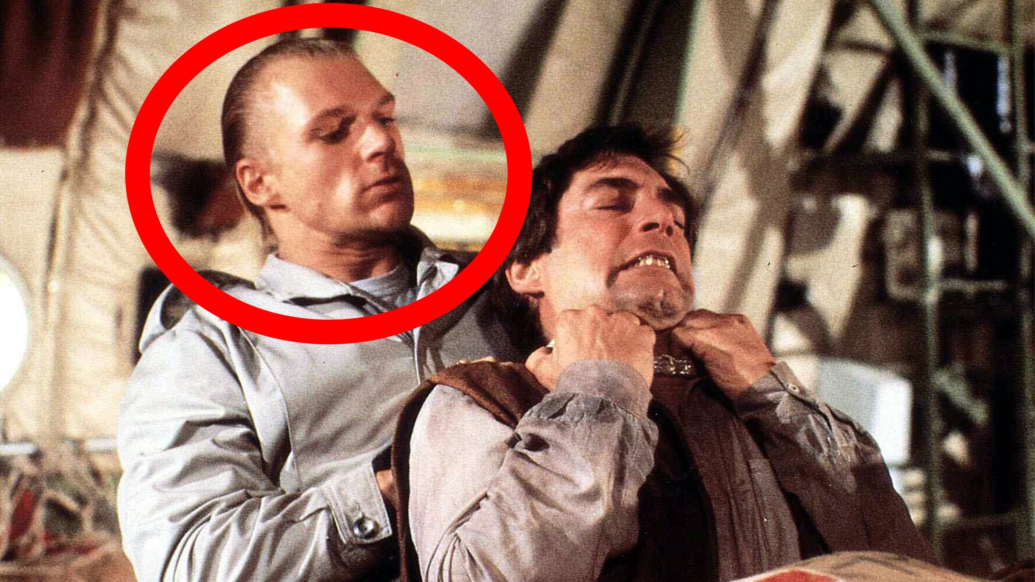 Aufgrund eines Filmfehlers: In diesem „James Bond“-Abenteuer kämpft 007 gegen einen Schurken, der wohl  übernatürliche Kräfte hat